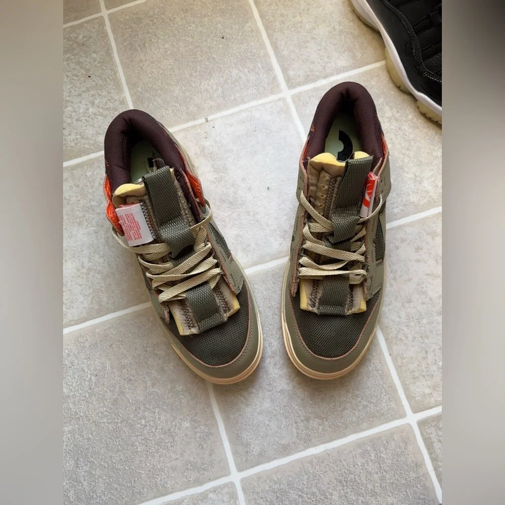 Nike trendy sneakers